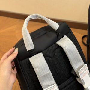 【AT2810】Prada プラダ ナイロン リュックサック 双肩バッグと言えば、このバッグをお勧めしないわけにはいかない！ このバッグのデザインは想像を絶するほど素晴らしいです！