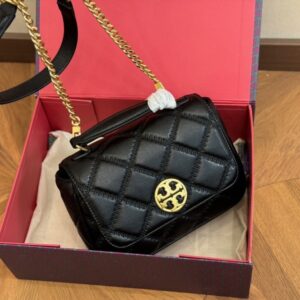 【AT2814】Tory BurchのKiraチェーンは、デザインと色がとても素敵です！ 超軽量で使いやすいです。