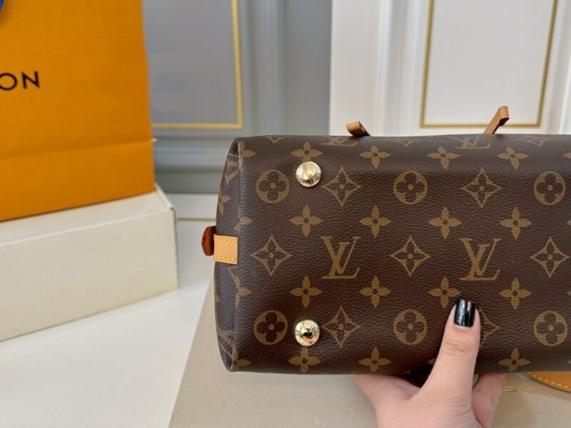 【AT2825】LVの新しいcarryallショッピングバッグ💕脇下にリボンが付いた小さなバッグ、実用的で入れるものがたくさん入る～