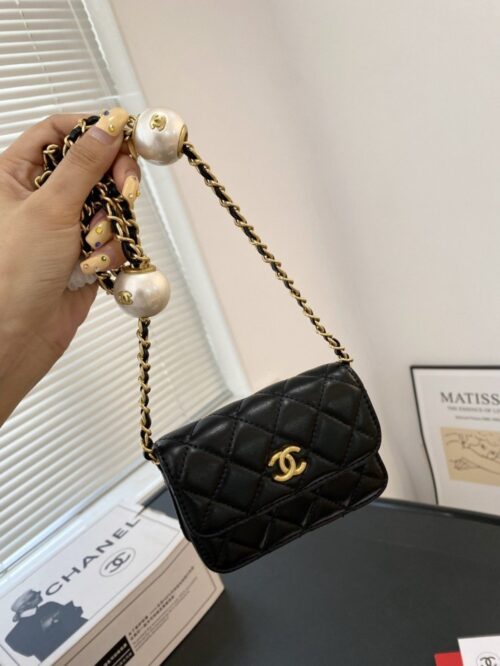 【AT2829】Chanel ミニダブルパールボール包💕品質は非常に良好で、非常に精巧です。両側のパールはショルダーストラップを調節できます❗️❗️