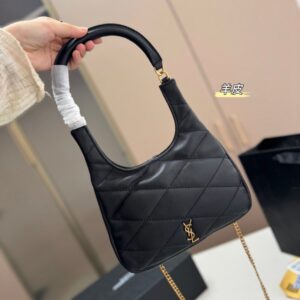 【AT2830】Yves Saint Laurent YSL サデホーボーチェーンバッグ（ヤギ革）。独特なバッグ形状は人目を引き、さまざまなスタイルに合わせて多様なバッグの方法を提供し、レトロでかわいらしい