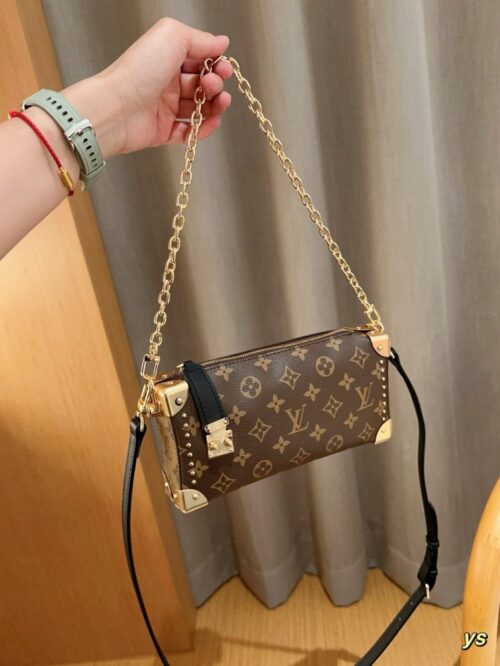 【AT2835】Louis Vuitton ルイ・ヴィトンの新作、Gu Ai Ling Hengban トランク老花秀款のソフトボックス。