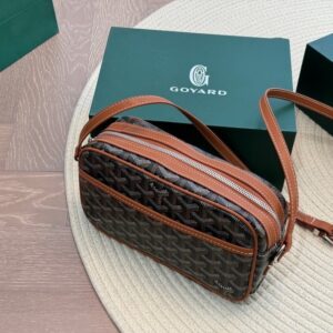 【AT2840】Goyard ゴヤールの斜めがけバッグ、カメラ用バッグ。おしゃれな感じが一瞬でやってきます。美しい女性たちが好むスタイルです〜
