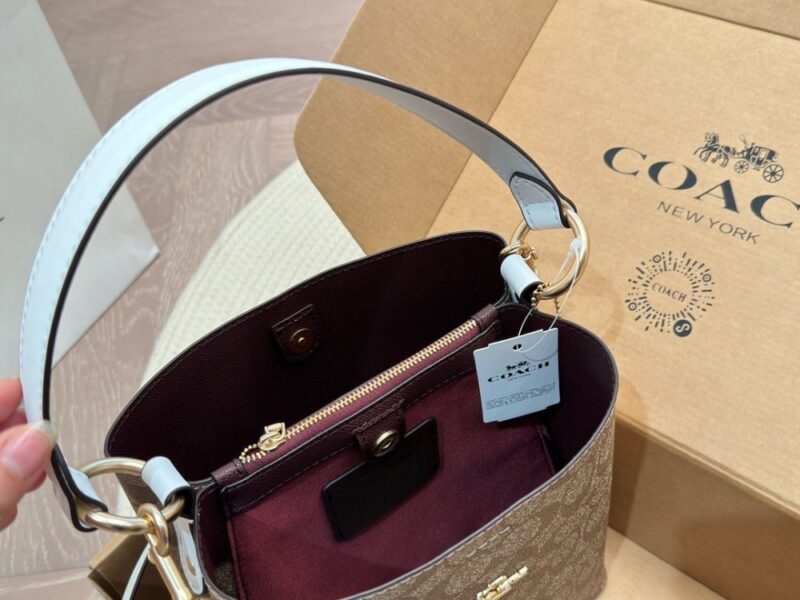 【AT2844】Coach のバケツバッグは万能でクラシック、断れない魅力があります。品位が光る、高級感満載。