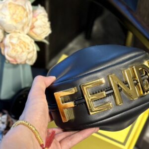 【AT2861】Fendi Mini Graphyバッグ、クラッチバッグ