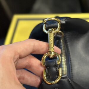 【AT2861】Fendi Mini Graphyバッグ、クラッチバッグ