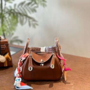 【AT2866】Hermes エルメスのミニリンディはミルクティーホワイトで美しくて涙が出るほどです！