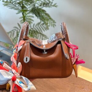 【AT2866】Hermes エルメスのミニリンディはミルクティーホワイトで美しくて涙が出るほどです！