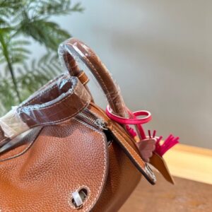 【AT2866】Hermes エルメスのミニリンディはミルクティーホワイトで美しくて涙が出るほどです！