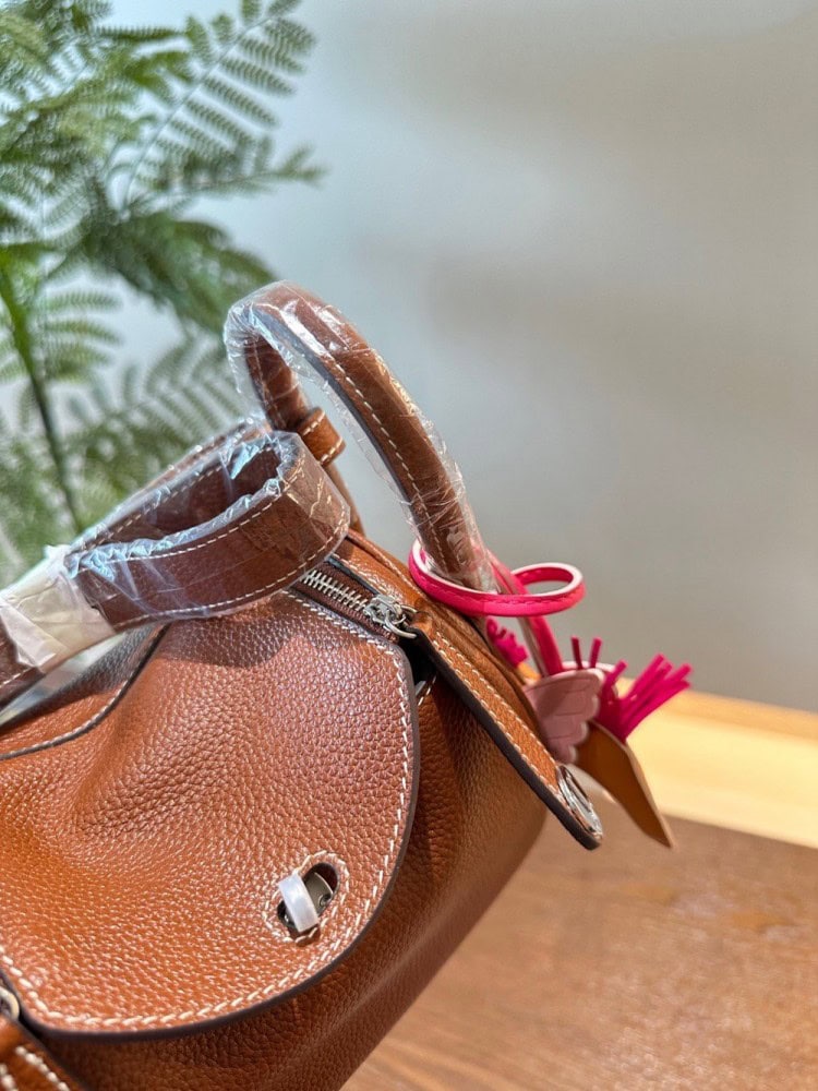 【AT2866】Hermes エルメスのミニリンディはミルクティーホワイトで美しくて涙が出るほどです！