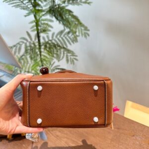 【AT2866】Hermes エルメスのミニリンディはミルクティーホワイトで美しくて涙が出るほどです！