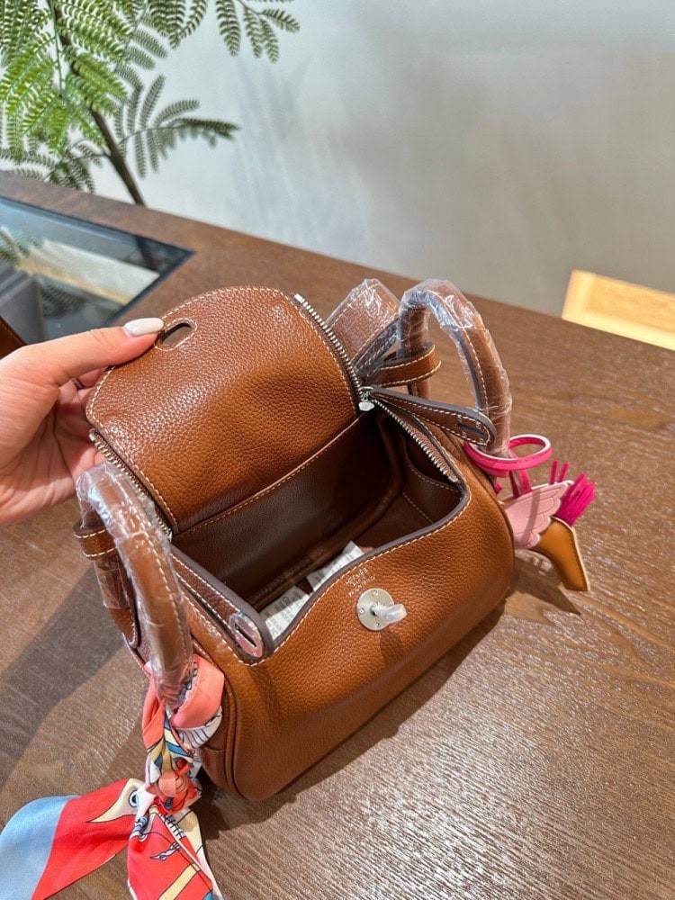 【AT2866】Hermes エルメスのミニリンディはミルクティーホワイトで美しくて涙が出るほどです！