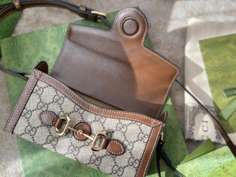 【AT2887】Gucci 1955の新しいミニバッグ。容量もありますよ！私の神よ！とっても美しいですね！クラシックな色合いのGucci 1955.