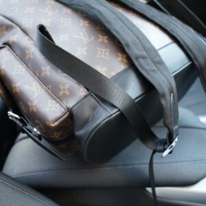 【AT2902】LV Louis Vuitton ルイ・ヴィトン公式サイトと同期して、見逃すべきではありません。カーフスキン製品、品質が非常に優れています。超大容量を強調します。常に爆発的なスタイル！