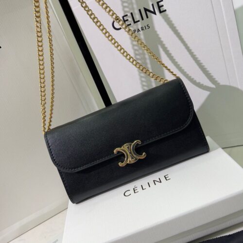 【AT3382】Celineブラックレザーゴールドロゴチェーンバッグ