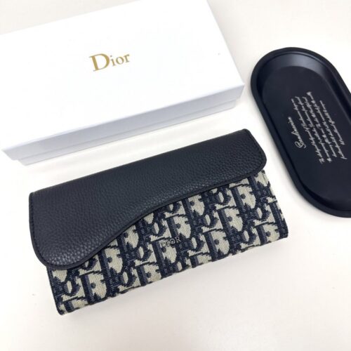 【AT3404】Dior ディオールのクラシックなアルファベット柄の女性用長財布