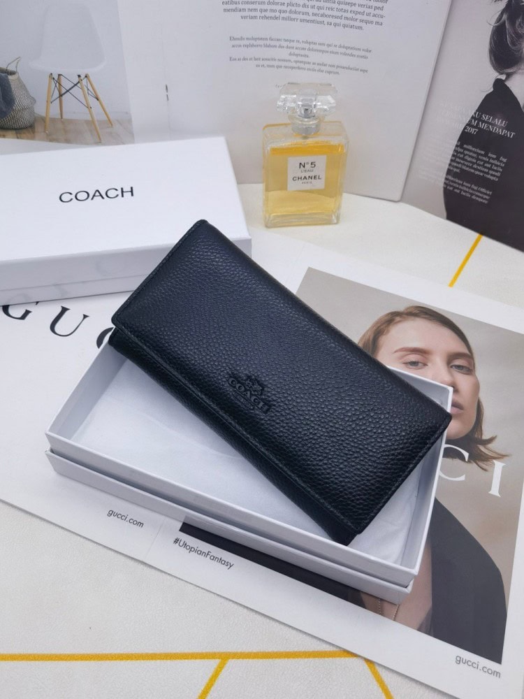 【AT3433】COACHのクラシックなロングウォレット。高級なリザード型押しレザーで、ファッショナブルで万能。コレクションにもおすすめです。