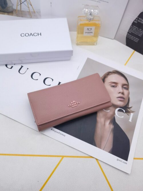 【AT3435】COACHのクラシックなロングウォレット。レトロでエレガントなデザイン。コレクションにもぴったり。