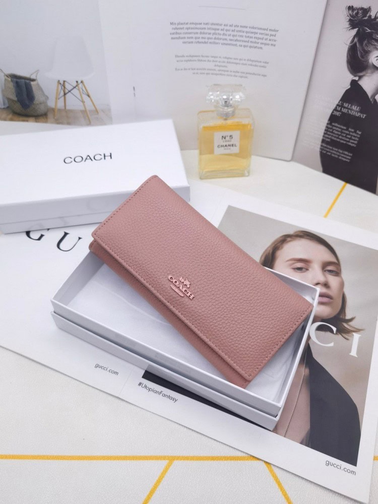 【AT3435】COACHのクラシックなロングウォレット。レトロでエレガントなデザイン。コレクションにもぴったり。