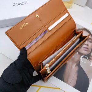 【AT3457】CoachのクラシックなCロゴプリントとカラーブロックの長財布。ファッショナブルでエレガント、大きな収納スペース設計、軽い贅沢なベーシックアイテム。