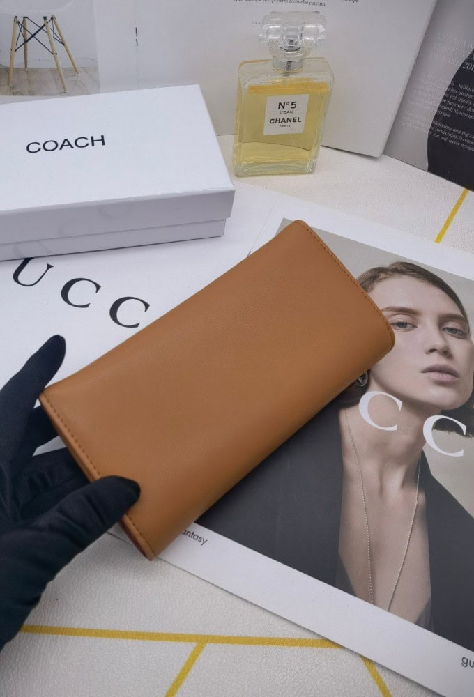 【AT3458】COACHのクラシックなC字母のカラーブロックの長財布｜大容量のデザイン｜ファッションや合わせやすい｜コレクションする価値あり