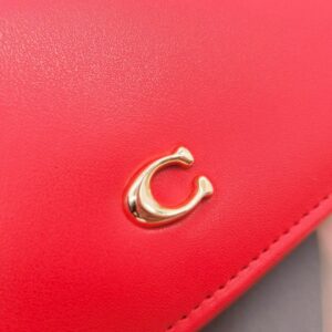 【AT3460】COACHのクラシックなCの長財布。ファッションでシンプルなデザイン、高級な皮製感じ。
