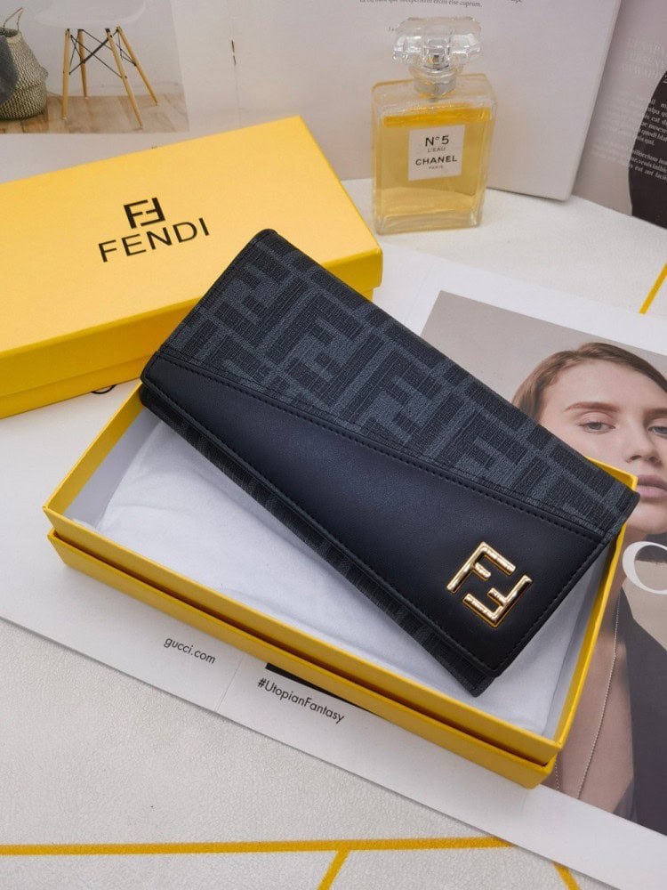 【AT3462】FENDIクラシックFFモノグラム柄カラーブロック長財布。トレンディで万能、高級感がある。