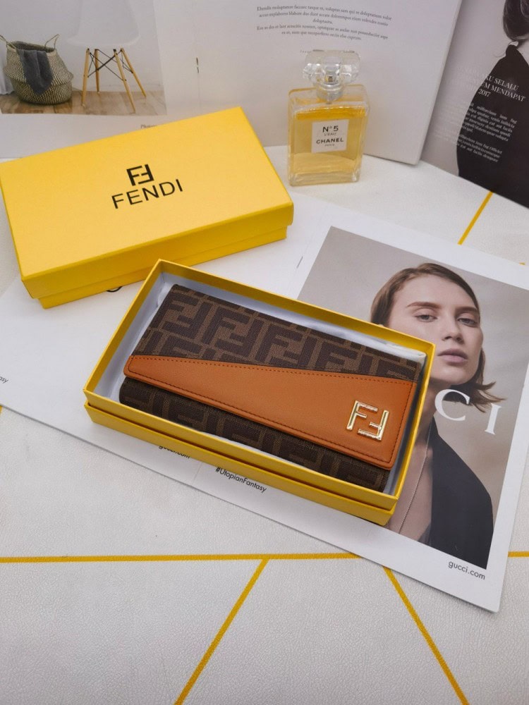 【AT3463】FendiのクラシックなFFモノグラム柄の色合わせの長財布は、ファッション感度が高く、ラグジュアリーブランドの選択です。