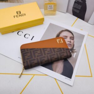 【AT3466】FendiのクラシックなFFプリントのパッチワーク長財布|ファッションデザイン|コレクション可能