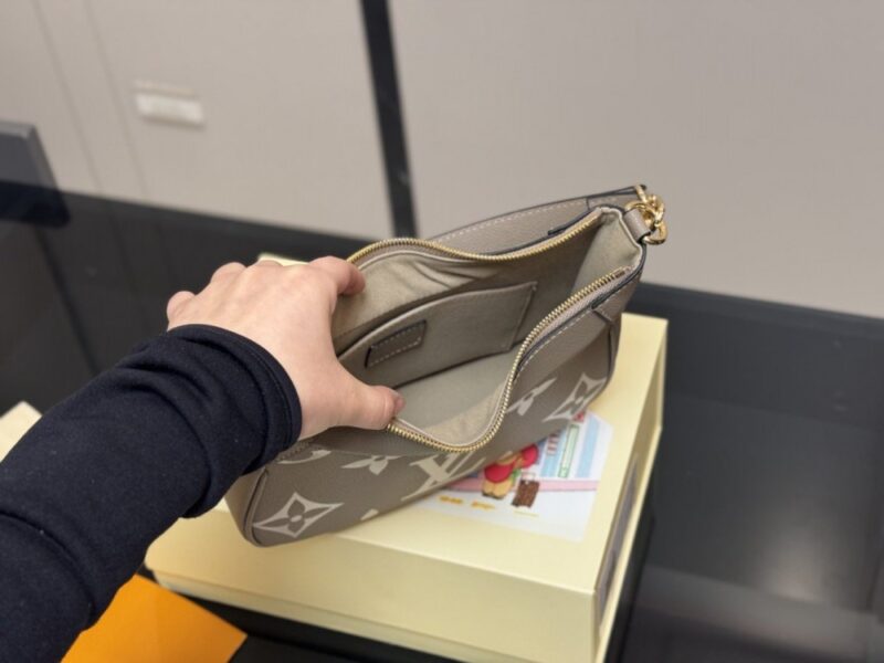 【AT3483】LV クラシック モノグラム 小サイズ アクロスボディバッグ 軽やかなラグジュアリー、おしゃれでエレガント。