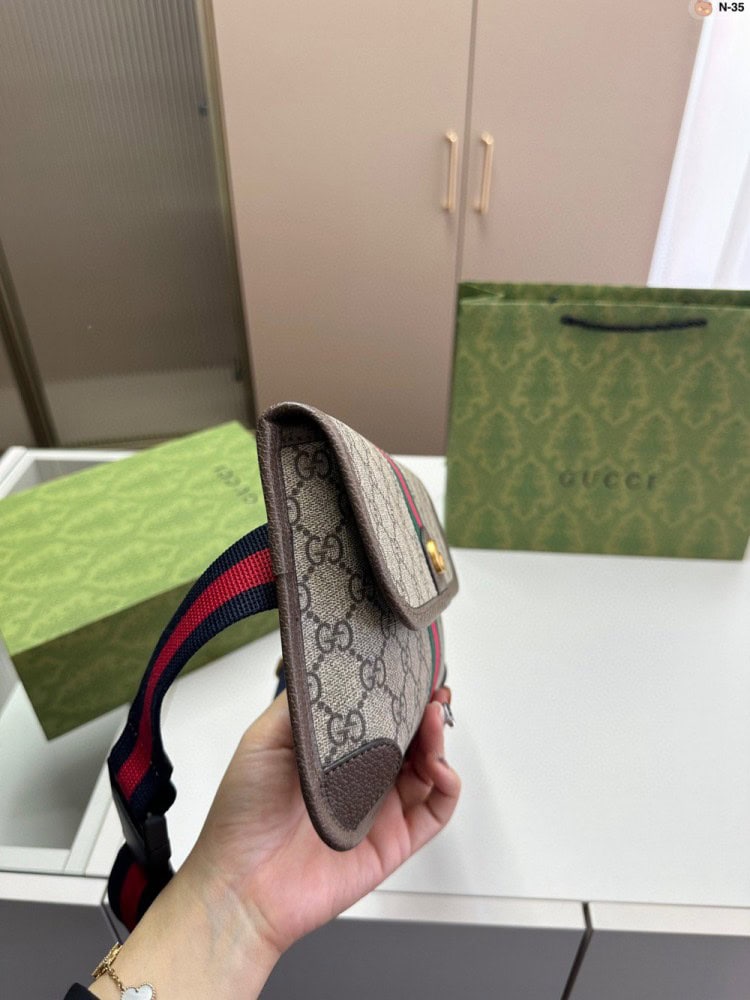 【AT3486】Gucci クラシック GGスプリームキャンバスショルダーバッグ ヴィンテージスタイル ラグジュアリーカジュアル