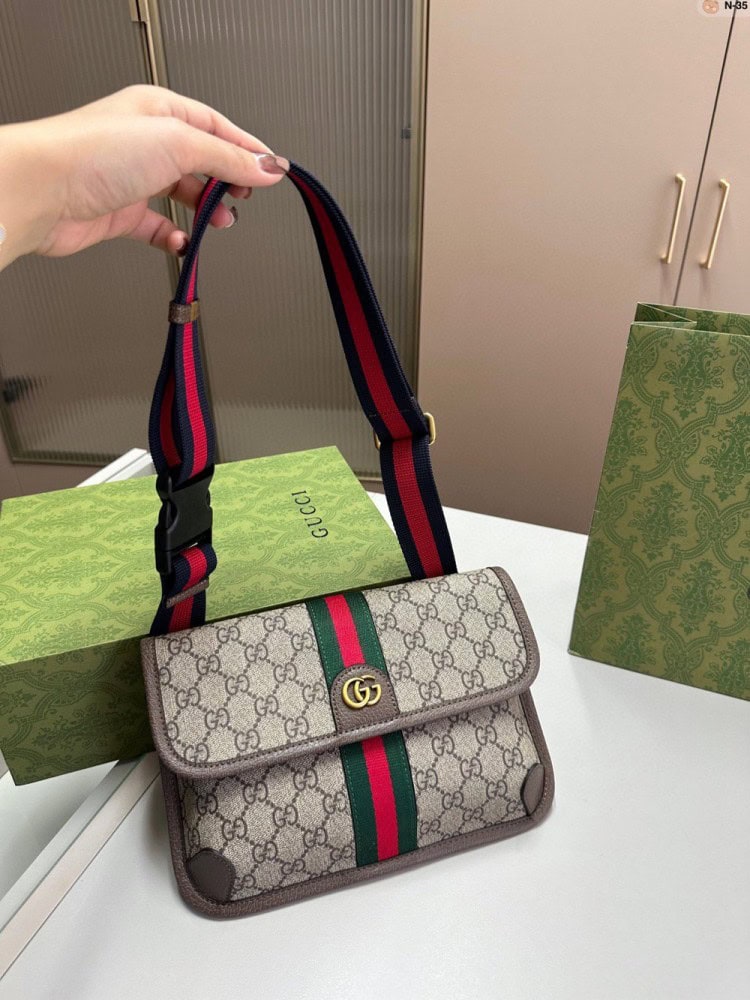 【AT3486】Gucci クラシック GGスプリームキャンバスショルダーバッグ ヴィンテージスタイル ラグジュアリーカジュアル