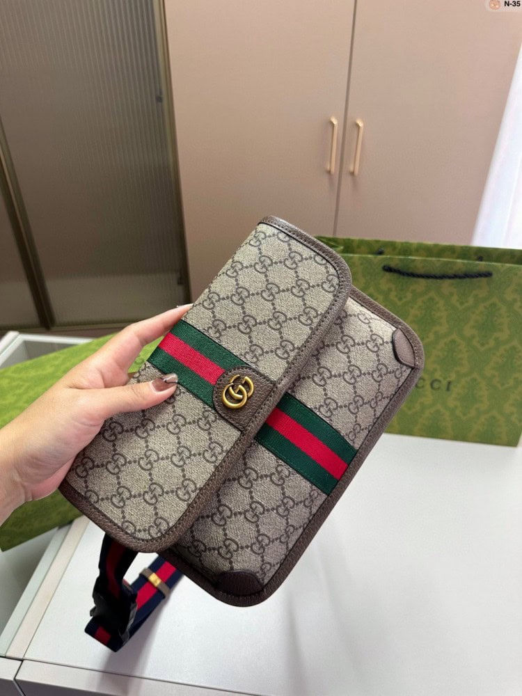 【AT3486】Gucci クラシック GGスプリームキャンバスショルダーバッグ ヴィンテージスタイル ラグジュアリーカジュアル
