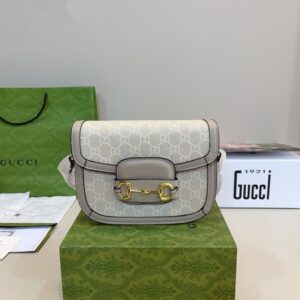 【AT3494】Gucci Horsebit 1955クラシックホースビットシングルショルダーバッグ。ヴィンテージでおしゃれな必需品。