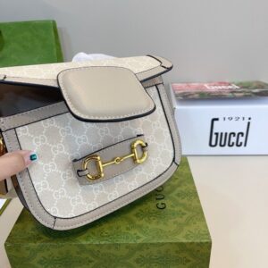 【AT3494】Gucci Horsebit 1955クラシックホースビットシングルショルダーバッグ。ヴィンテージでおしゃれな必需品。