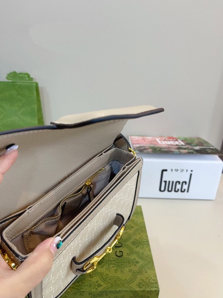 【AT3494】Gucci Horsebit 1955クラシックホースビットシングルショルダーバッグ。ヴィンテージでおしゃれな必需品。