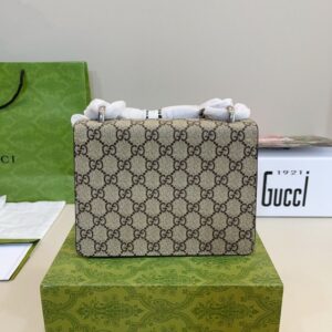 【AT3495】Gucci グッチのクラシックな神酒バッグ−ヴィンテージなエレガンスで合わせやすいショルダーバッグ
