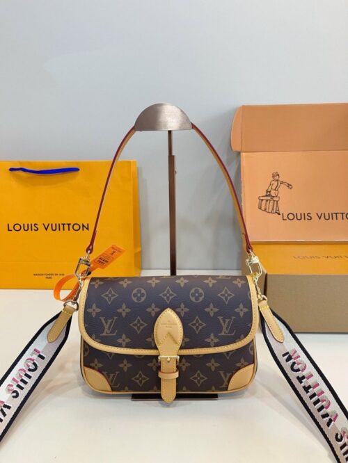 【AT3504】Louis Vuitton クラシックなモノグラムキャンバスショルダーバッグ。時代を超えた最高級感。