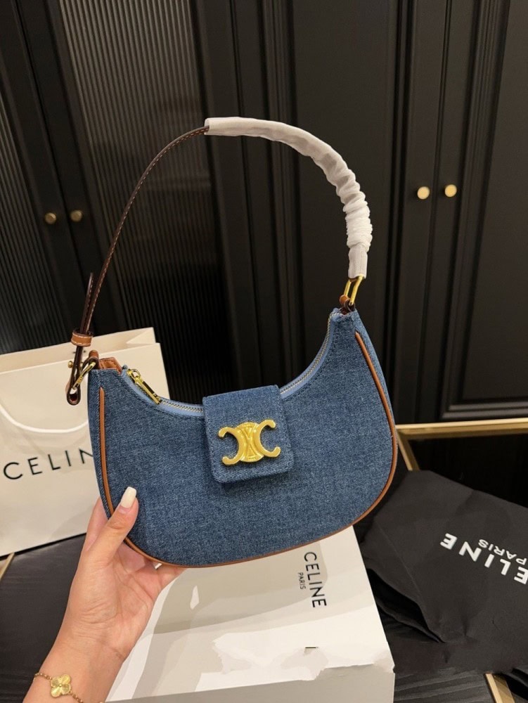 【AT3507】CELINE デニム AVA ジーンズの三日月バッグ。トレンドに合わせて。