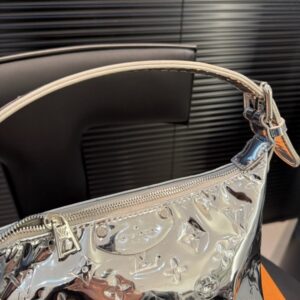 【AT3513】LV Mirror ミラー銀色ショルダーバッグ | クラシックなモノグラムデザイン | おしゃれで万能な使いやすさ