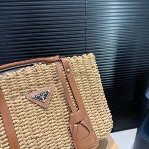 【AT3516】Prada プラダのクラシックな編みかごトートバッグ、カジュアルでおしゃれなストローハンドバッグ