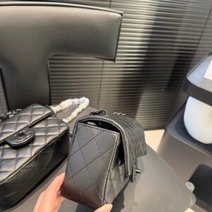 【AT3524】Chanel CFミニクラシックフラップバッグ | ブラックダイヤ柄チェーンバッグ | 上質で万能なワンショルダーショルダーバッグ