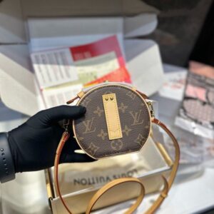 【AT3526】Louis Vuitton ルイ・ヴィトン ミニボワシャポー | クラシックモノグラムシングルショルダーショルダーバッグ | ヴィンテージで精巧