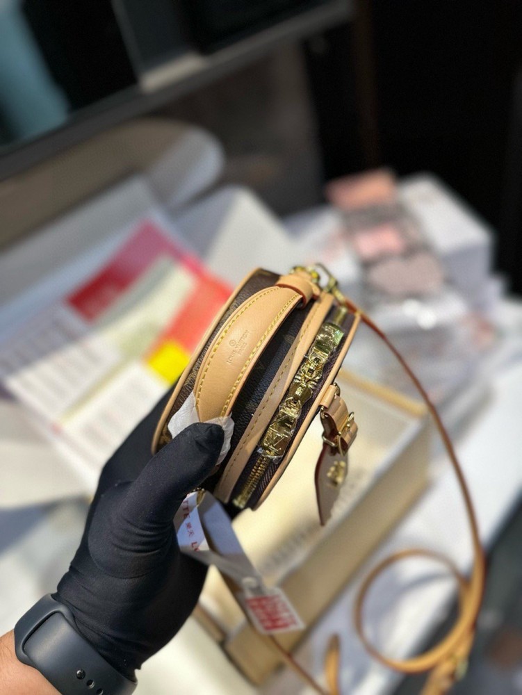 【AT3526】Louis Vuitton ルイ・ヴィトン ミニボワシャポー | クラシックモノグラムシングルショルダーショルダーバッグ | ヴィンテージで精巧