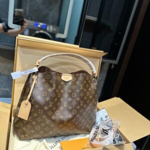 【AT3527】Louis Vuitton ルイ・ヴィトンのグレースフルMM：大容量ショルダーバッグ | クラシックなモノグラムトートバッグ | 軽量で実用的な通勤バッグ