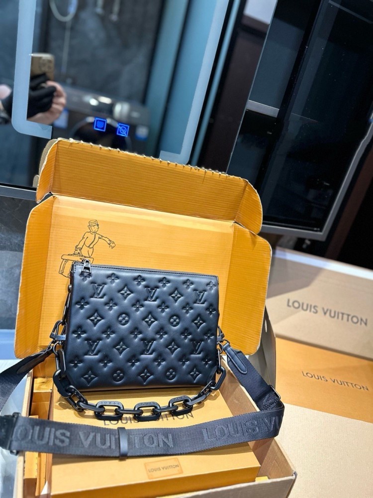 【AT3534】LV Coussin チェーンショルダーバッグ - クラシックなファッションで、どんな服にも合います。