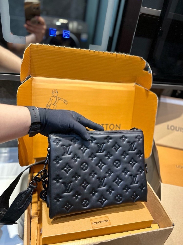 【AT3534】LV Coussin チェーンショルダーバッグ - クラシックなファッションで、どんな服にも合います。