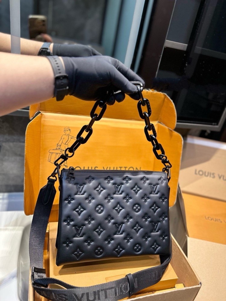 【AT3534】LV Coussin チェーンショルダーバッグ - クラシックなファッションで、どんな服にも合います。