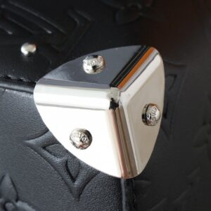 【AT3548】LVのハイエンドブラックリベットロック付きトートバッグ。ファッショナブルで万能なスクエアバッグ Louis Vuitton