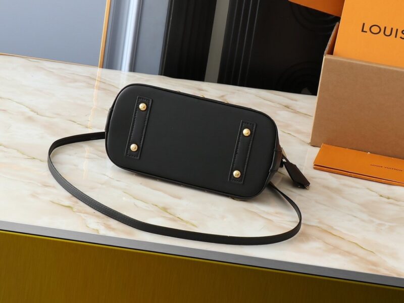 【AT3552】Louis Vuitton x 村上隆 のクラシックでカラフルな Monogram Alma BB ハンドバッグ